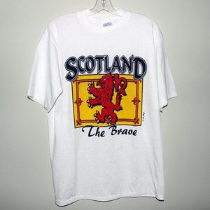 3/$118- mint unworn vintage SCOTLAND THE BRAVE single stitch t-shirt Le Pays